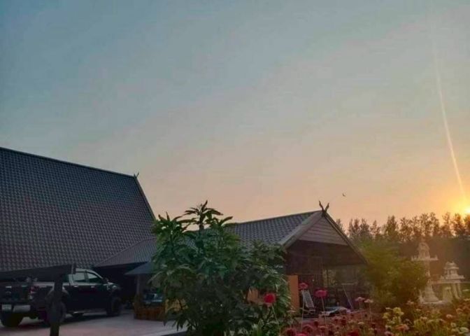 ใช่ ขายบ้านสวนติดน้ำโคราช