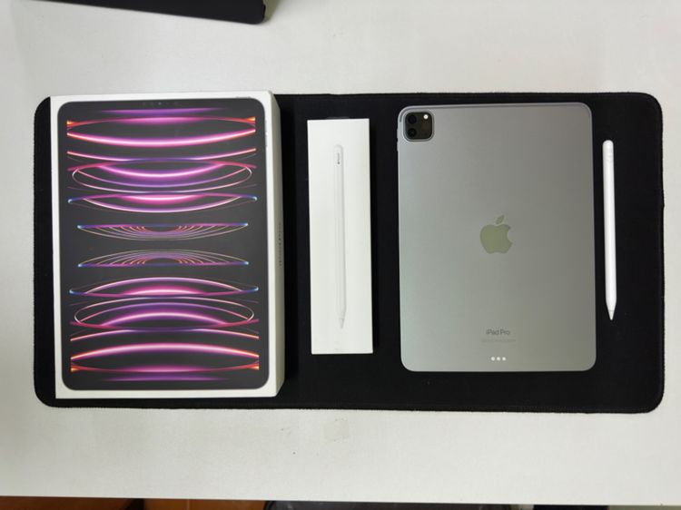 128 GB iPad Pro M2 พร้อม Apple Pencil