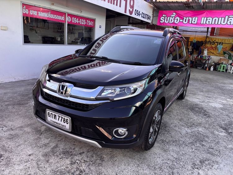 Honda BR-V 2017 1.5 V Plus Sedan เบนซิน ไม่ติดแก๊ส เกียร์อัตโนมัติ ดำ