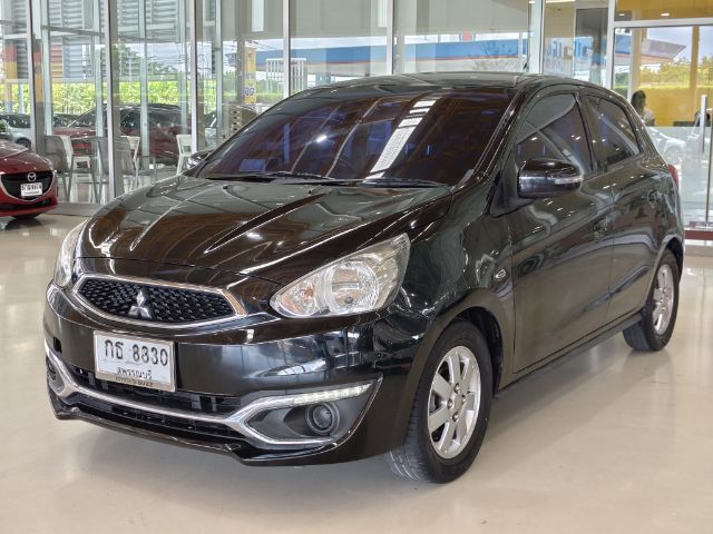 รถ Mitsubishi Mirage 1.2 GLX สี ดำ