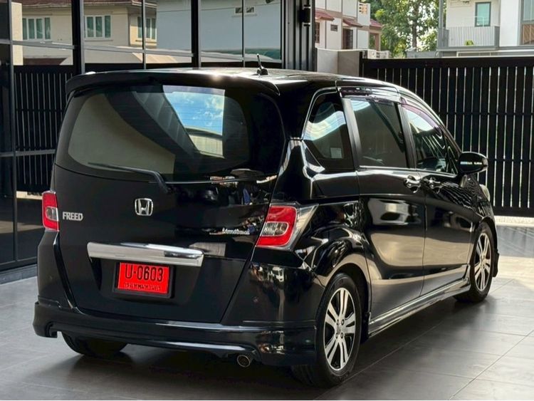 Honda Freed 2012 1.5 Limited Sedan เบนซิน ไม่ติดแก๊ส เกียร์อัตโนมัติ ดำ รูปที่ 4