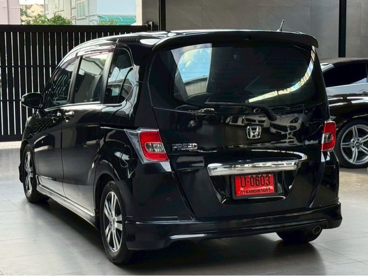 Honda Freed 2012 1.5 Limited Sedan เบนซิน ไม่ติดแก๊ส เกียร์อัตโนมัติ ดำ รูปที่ 3