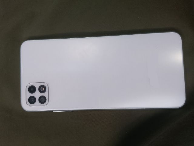 Samsung Galaxy A22 128 GB โทรศัพท์มือถือรุ่น A22 5G มือสอง ของแท้ สนใจทักได้ครับ