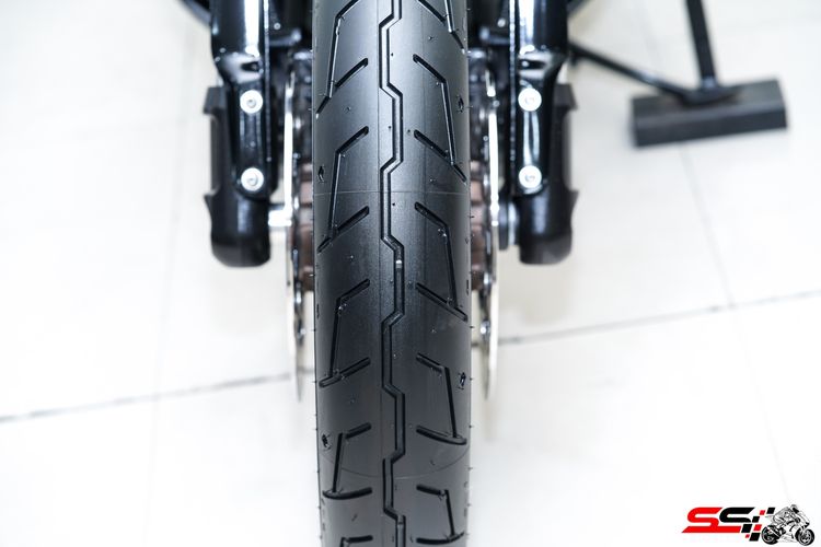HARLEY DAVIDSON SOFTAIL LOW RIDER ST 117 Vivid Black ปี2023 มือเดียว รถสวยมาก ฟรีดาวน์ ออกรถไม่ต้องใช้เงิน ราคาเร้าใจ รูปที่ 7