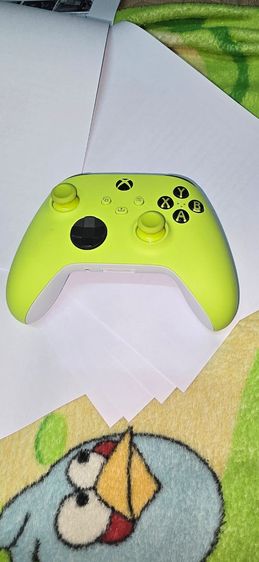จอย x box. แท้ครับซื้อมาไม่ได้ใช้
