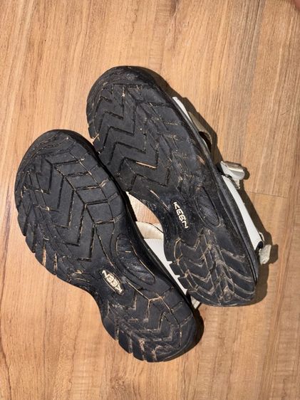 รองเท้า Keen รูปที่ 6