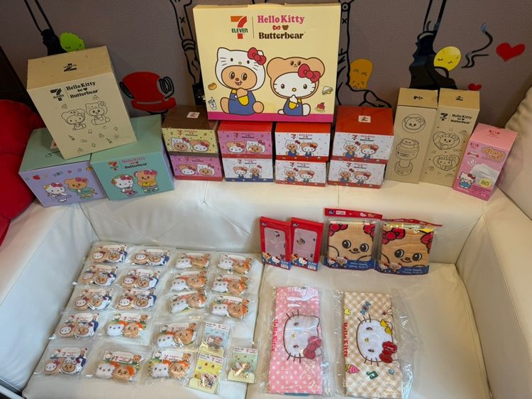 คอลเลกชัน Hello Kitty x Butterbear