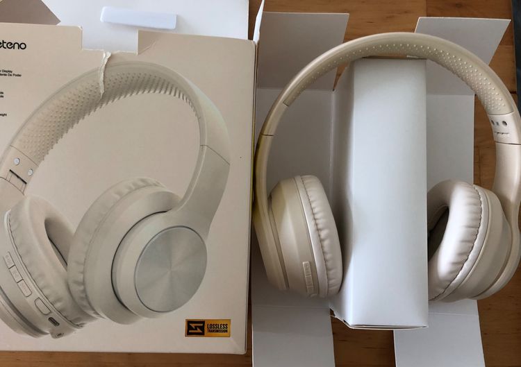 อื่นๆ หูฟัง bluetooth Beaten (สภาพใหม่)