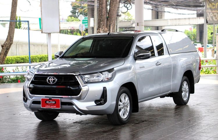 รถ Toyota Hilux Revo Smart Cab 2.4 Entry Z Edition สี เทา