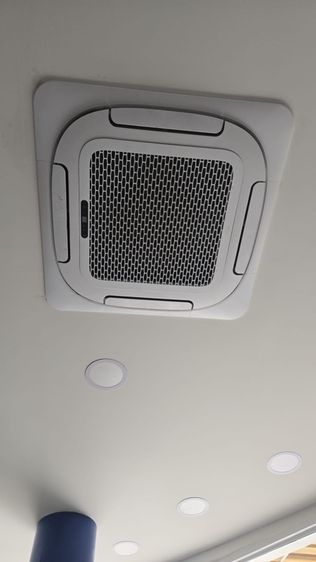     แอร์ฝังฝ้า 4 ทิศทาง TCL      TCL Ceiling Cassette Air Conditioner รูปที่ 4
