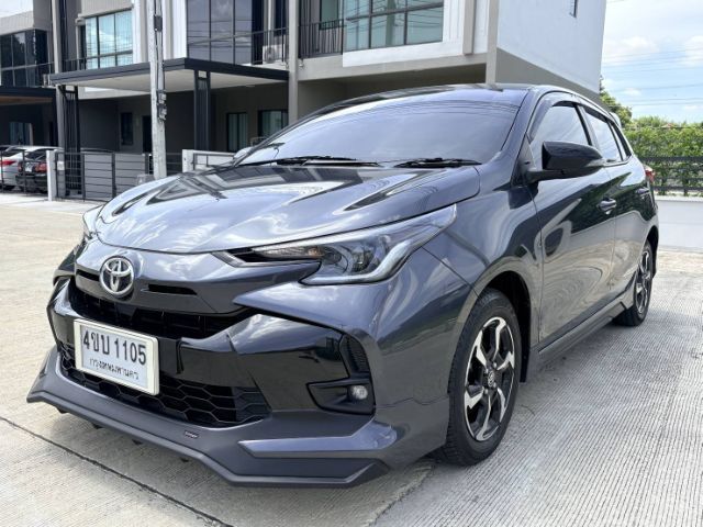 รถ Toyota Yaris 1.2 Smart สี เทา
