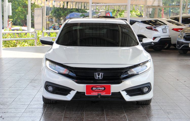 Honda Civic 2018 1.5 RS Sedan เบนซิน ไม่ติดแก๊ส เกียร์อัตโนมัติ ขาว รูปที่ 2