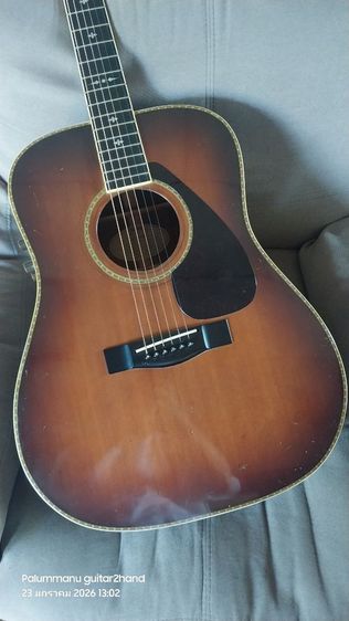 Yamaha L-10ES
กีตาร์โปร่งไฟฟ้า
ผลิตญี่ปุ่นปี 1981  รูปที่ 2
