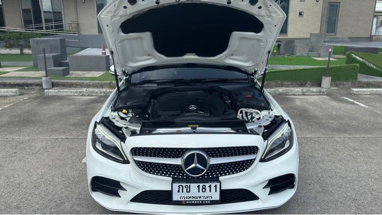 Mercedes-Benz C-Class 2020 C200 Sedan เบนซิน เกียร์อัตโนมัติ ขาว รูปที่ 4