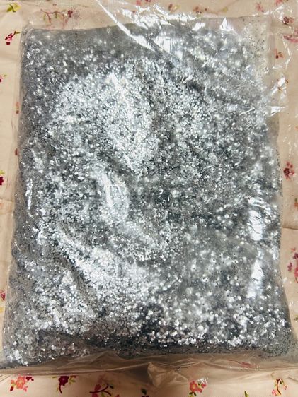 ✨ส่งต่อใหม่มาก ยังไม่ได้แกะถุง Silver glitter สีเงิน กากเพชรสีเงิน กลิตเตอร์สีเงิน 500กรัม