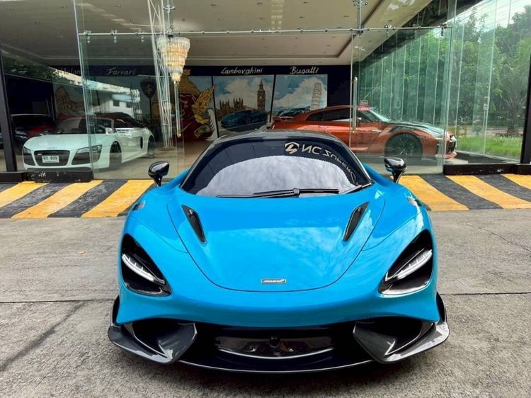 รถ McLaren 675LT 3.8 สี ฟ้า
