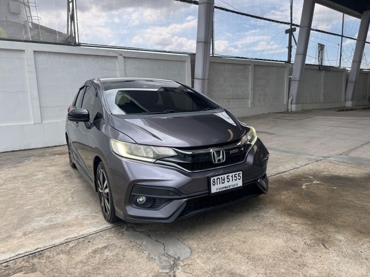รถ Honda Jazz 1.5 RS i-VTEC สี เทา