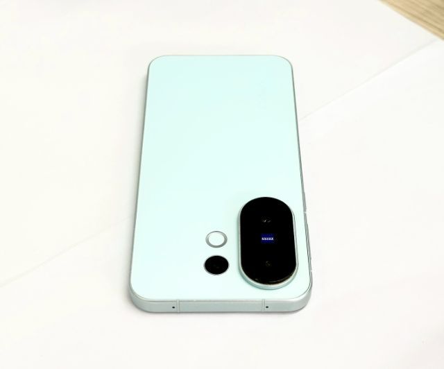 Vivo X200fe 5g รูปที่ 8