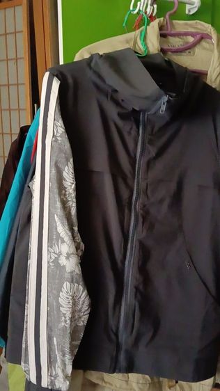 เสื้อ