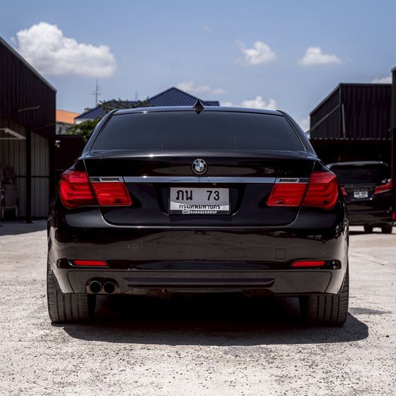 BMW Series 7 2012 730Ld Sedan ดีเซล ไม่ติดแก๊ส เกียร์อัตโนมัติ ดำ รูปที่ 2