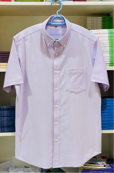 ชมพู EU 40 อื่นๆ เสื้อเชิ้ตแขนสั้น แบรนด์ Uniqlo (M) มือสอง