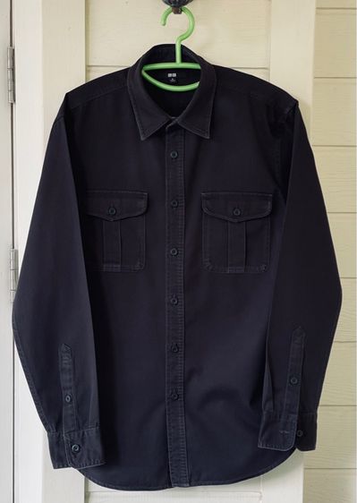 ดำ อื่นๆ เสื้อเชิ้ตแขนยาว แบรนด์ Uniqlo (M) มือสอง