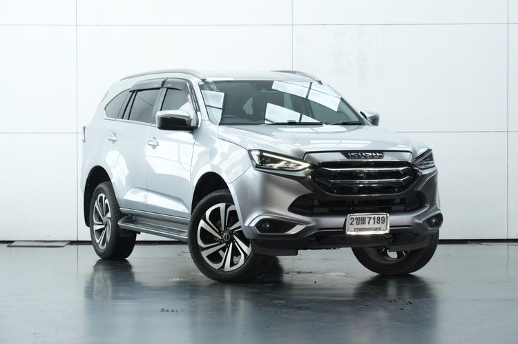 Isuzu MU-X 2021 3.0 Ultimate AT 2WD Utility-car ดีเซล ไม่ติดแก๊ส เกียร์อัตโนมัติ เทา รูปที่ 2