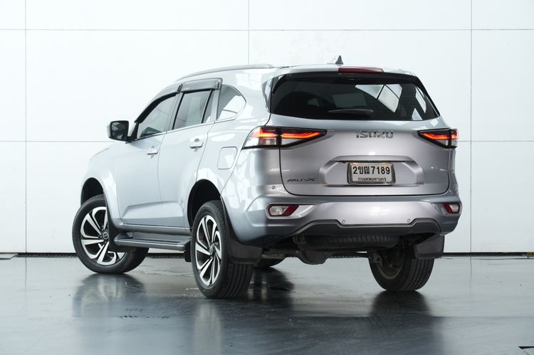 Isuzu MU-X 2021 3.0 Ultimate AT 2WD Utility-car ดีเซล ไม่ติดแก๊ส เกียร์อัตโนมัติ เทา รูปที่ 4