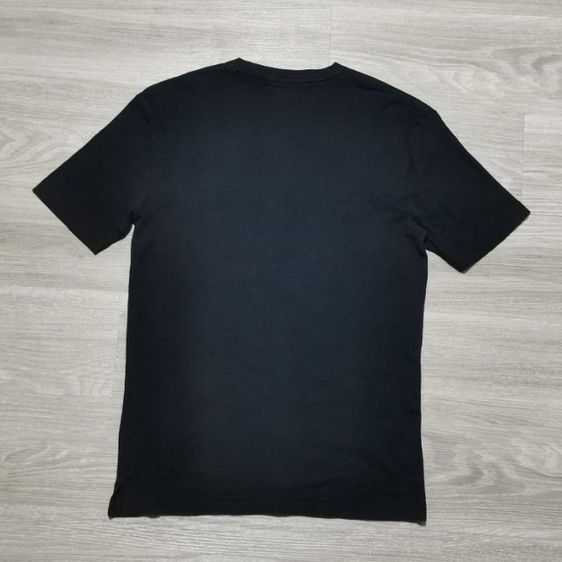 เสื้อยืดคอวี​ BURBERRY​ รูปที่ 5
