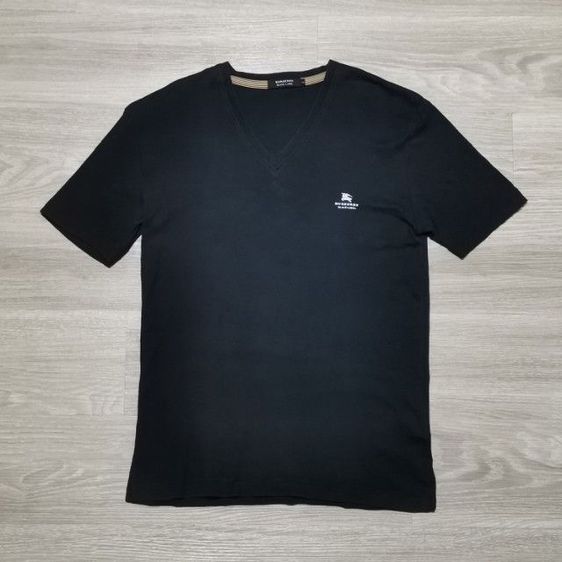 เสื้อยืดคอวี​ BURBERRY​ รูปที่ 2