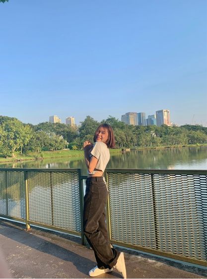 กางเกงยีนส์ขายาว