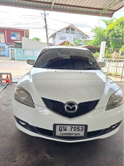 รถ Mazda Mazda3 1.6 V สี ขาว