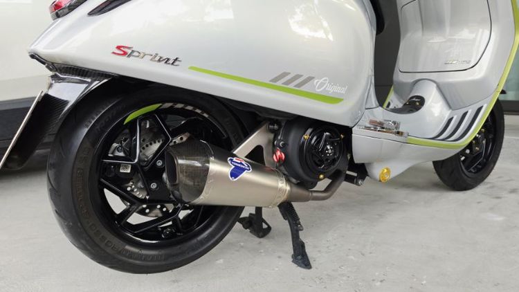 ท่อ มอเตอร์ไซค์ ท่อ termignoni vespa sprint 150