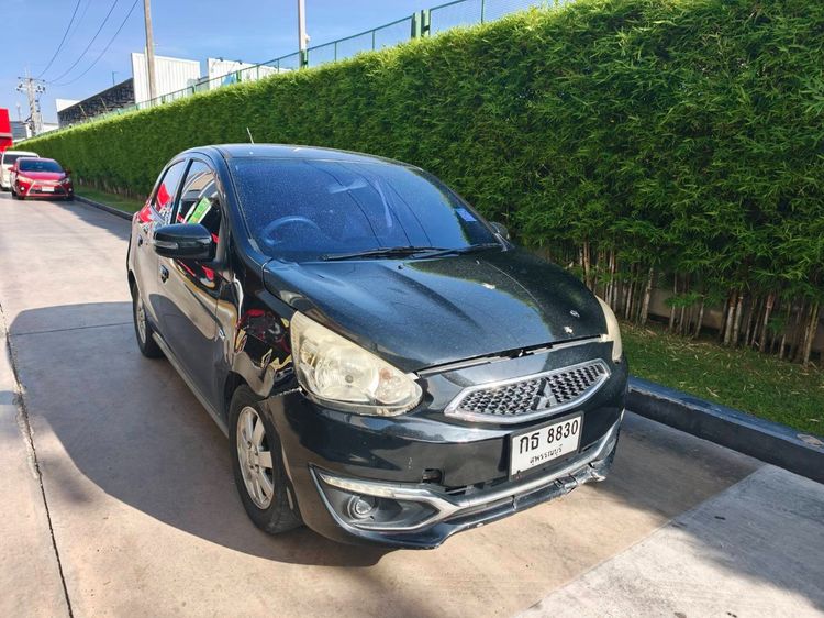 รถ Mitsubishi Mirage 1.2 GLX สี ดำ