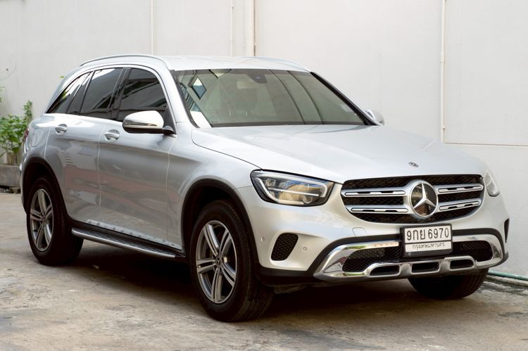 รถ Mercedes-Benz GLC-Class GLC220d สี บรอนซ์เงิน