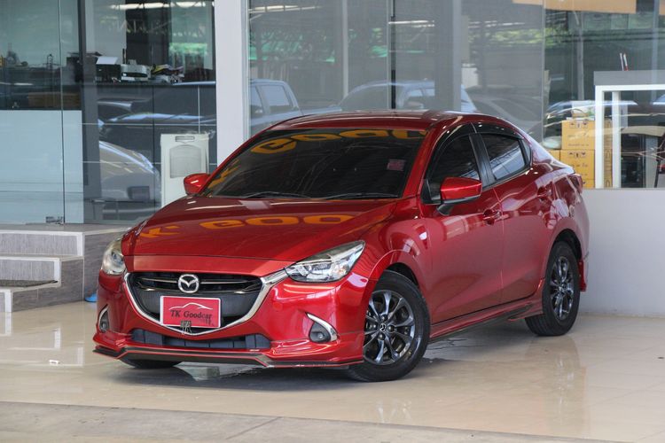 รถ Mazda Mazda 2 1.3 High Connect สี แดง