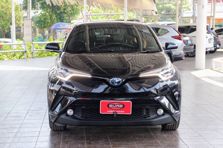 Toyota C-HR 2018 1.8 Hybrid Hi Sedan ไฮบริด ไม่ติดแก๊ส เกียร์อัตโนมัติ ดำ รูปที่ 2