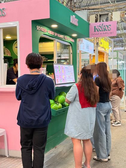 เซ้งด่วน ร้านสมูทตี้ ตลาดรวมทรัพย์ อโศก ใกล้ตึกแกรมมี่ อโศกทาวเวอร์ อาคารบีบี ตึกเคทาวเวอร์ รูปที่ 5