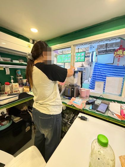 เซ้งด่วน ร้านสมูทตี้ ตลาดรวมทรัพย์ อโศก ใกล้ตึกแกรมมี่ อโศกทาวเวอร์ อาคารบีบี ตึกเคทาวเวอร์ รูปที่ 3