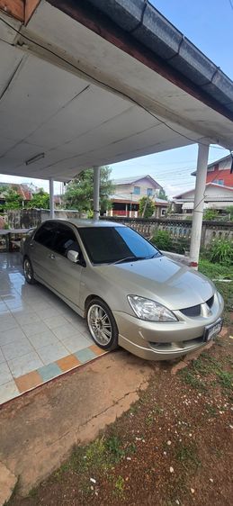 รถ Mitsubishi Lancer 2.0 SEi LTD สี บรอนซ์ทอง