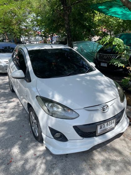 รถ Mazda Mazda 2 1.5 Elegance Spirit สี ขาว