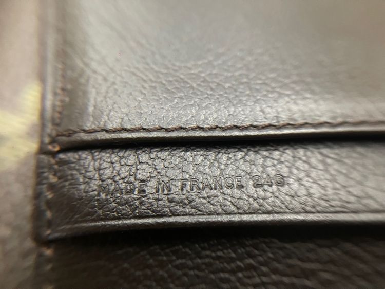 Dunhill D-Eight กระเป๋าสตางค์ทรงยาว สภาพดีมาก made in France 1,200 บาท รูปที่ 16