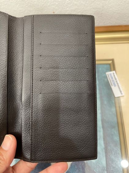 Dunhill D-Eight กระเป๋าสตางค์ทรงยาว สภาพดีมาก made in France 1,200 บาท รูปที่ 11