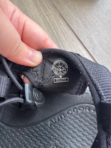 KEEN Newport H2 สี Triple Black (สีดำล้วน) รูปที่ 3