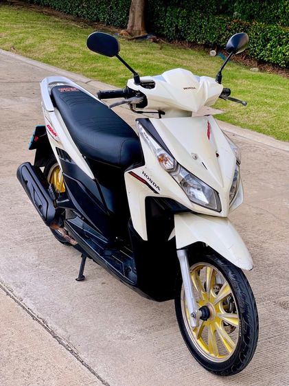 ขาย Honda Click 110i ปี2009 สตาร์ทมือ รถที่บ้านใช้เองครับคุณป้าขับไปซื้อของที่ตลาดเช้า-เย็นเองครับ ภาษี68