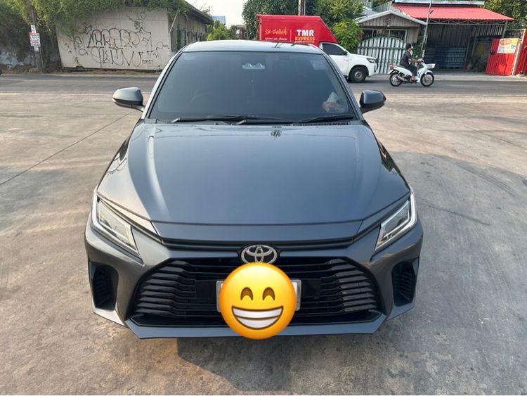 รถ Toyota Yaris ATIV 1.2 Smart สี เทา