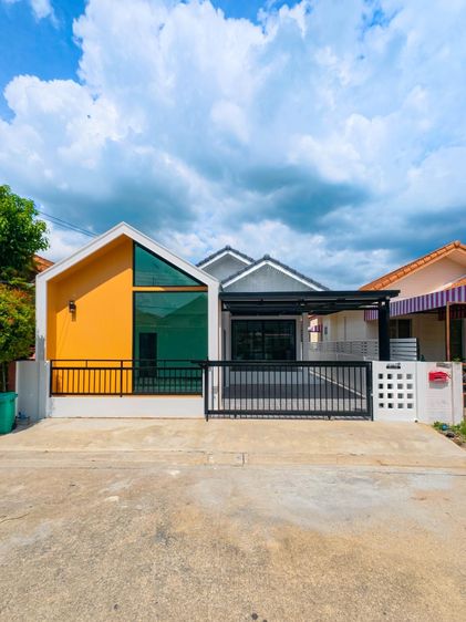 ตกแต่งครบ ขายบ้านเดี่ยว หมู่บ้านวัฒนา ถนนร่วมพัฒนา 34 ตรว. 3 นอน 2 น้ำ ทำเลเงียบสงบเป็นส่วนตัว รูปที่ 3