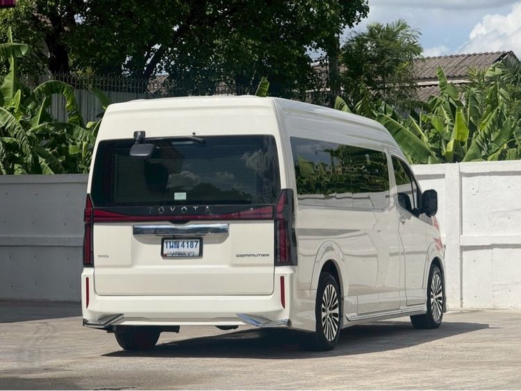 Toyota Commuter 2024 2.8 Van ดีเซล ไม่ติดแก๊ส เกียร์อัตโนมัติ ขาว รูปที่ 4