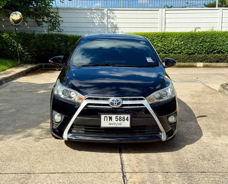 รถ Toyota Yaris 1.2 G สี ดำ