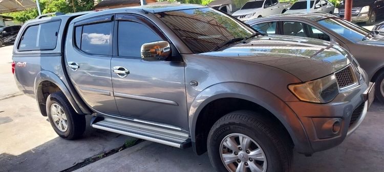 Mitsubishi Triton 2014 2.5 GLS 4WD Pickup ดีเซล ไม่ติดแก๊ส เกียร์ธรรมดา เทา รูปที่ 2
